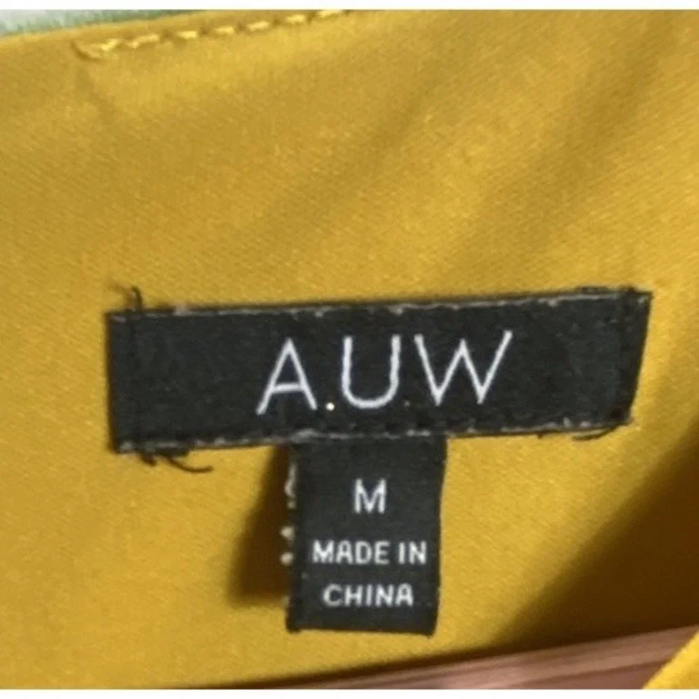 AUW Top Women Med Short Sleeve Yellow Floral Keyhole Button Business‎